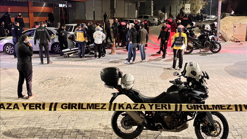 Li Şanliurfayê di şerê çekdarî ya di navbera eqrebayan derket da 2 kes hatin kuştin, 2 kes birîndar bûn