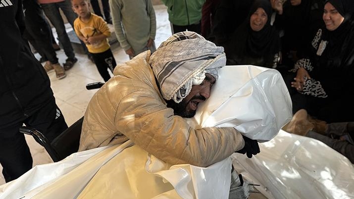 Ji ber êrîşên Îsraîlê li Xezeyê hejmara kuştiyan derket 70 hezar û 100î