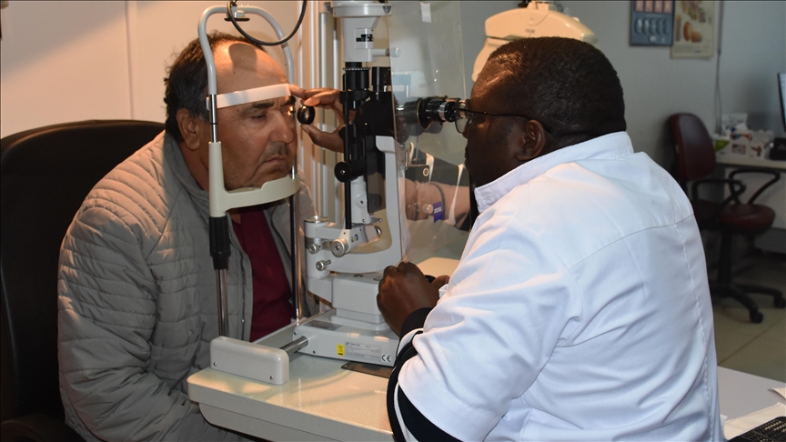 Kongolu doktor Türkiye’de kendisini geliştirip ülkesine hizmet etmek istiyor