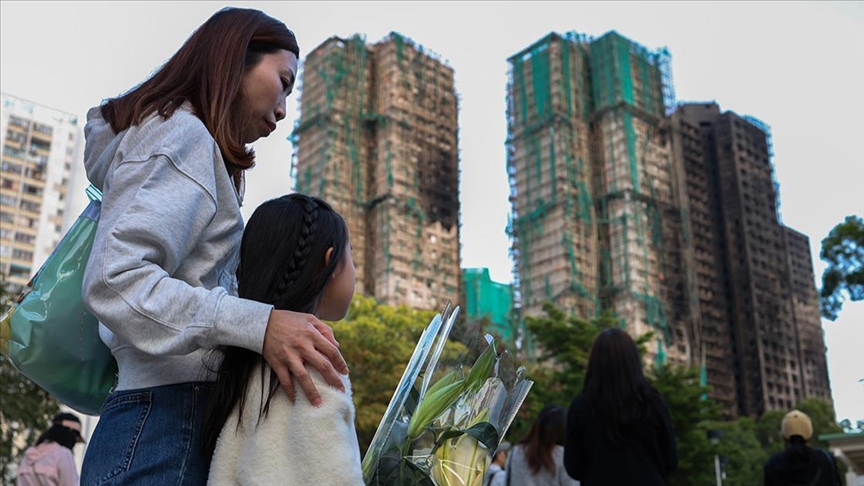 Hong Kong : trois jours de deuil après un incendie meurtrier qui a fait 128 morts et 200 disparus