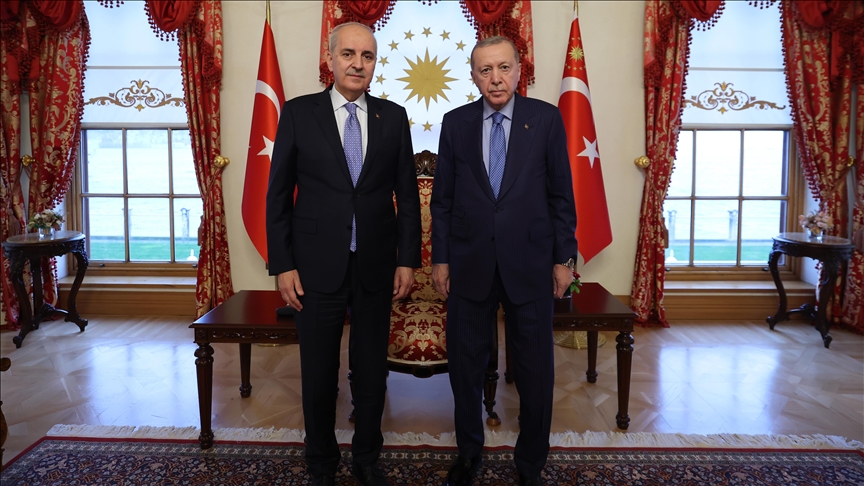 Serokomar Erdogan bi Serokê Meclisê Kurtulmuş ra civiya