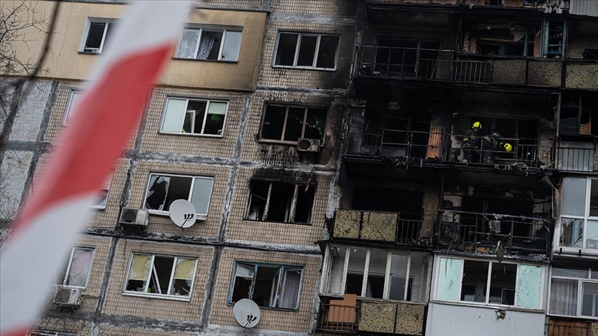 Ukrayna: Rusya'nın Kiev bölgesine düzenlediği hava saldırılarında 3 kişi öldü