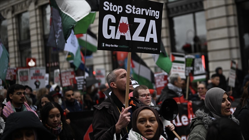 عشرات الآلاف يتظاهرون في لندن دعمًا لفلسطين وضد بيع السلاح لإسرائيل