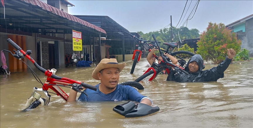 116 morts et 42 disparus lors d’inondations sur l’île de Sumatra, en Indonésie