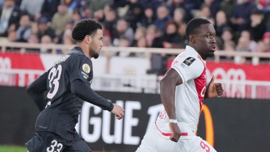 قدم.. موناكو يحسم لقاء القمة أمام باريس سان جيرمان