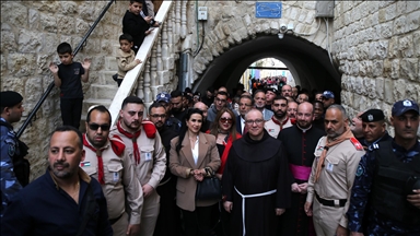 حارس الأراضي المقدسة بالكنيسة الكاثوليكية: نأمل توقف الحرب في فلسطين