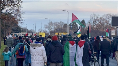 Thousands march in Geneva to show solidarity with Palestinian people