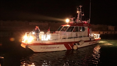 تركيا: استمرار جهود إخماد حريق بسفينة تعرضت لانفجار في البحر الأسود