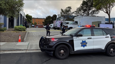 Troje ranjenih u pucnjavi u tržnom centru u Kaliforniji tokom gužve na "Crni petak"