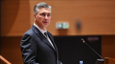 Plenković: Hrvatska mora jačati vlastitu sigurnost uz veća ulaganja u vojsku i policiju