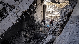 İsrail ateşkese rağmen, Gazze’nin birçok bölgesine gece boyunca yoğun saldırılar düzenledi