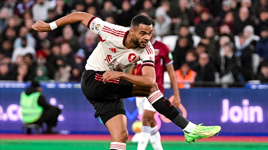 قدم.. ليفربول ينهي سلسلة هزائمه على حساب وست هام في غياب صلاح