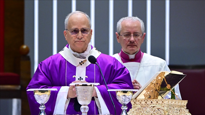 Serokdewletê Vatîkanê Papa Leoyê 14an li Stenbolê ayîn li dar xist