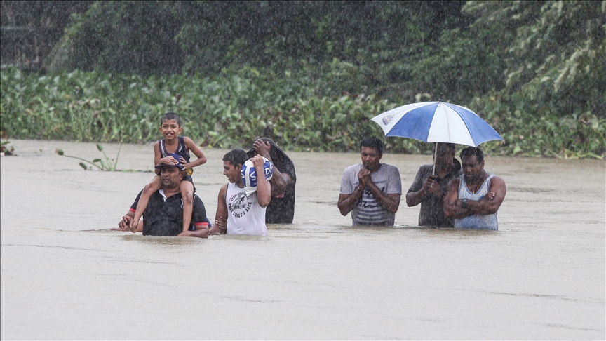Sri Lanka'da şiddetli yağışların neden olduğu afetlerde ölenlerin sayısı 193'e çıktı