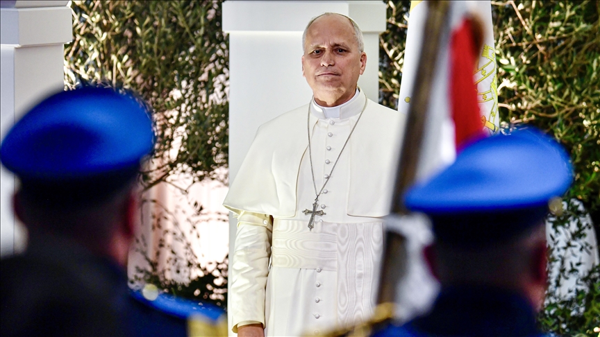 Papa Leoni XIV mbërrin në Liban pas largimit nga Turqia