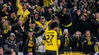 قدم.. بوروسيا دورتموند يرتقي للمركز الثالث على حساب باير ليفركوزن