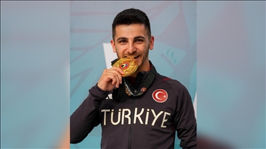 كاراتيه.. التركي "شامدان" يتوّج بطلا للعالم بوزن 60 كلغ