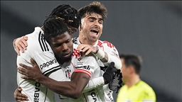 Beşiktaş, Fatih Karagümrük deplasmanından 3 puanla döndü