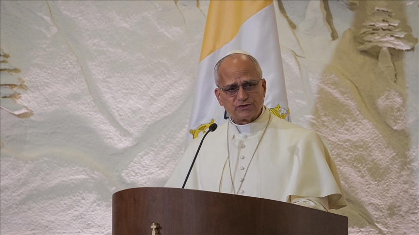 رئيس دولة الفاتيكان: لنطلب السلام من أجل العالم ولبنان