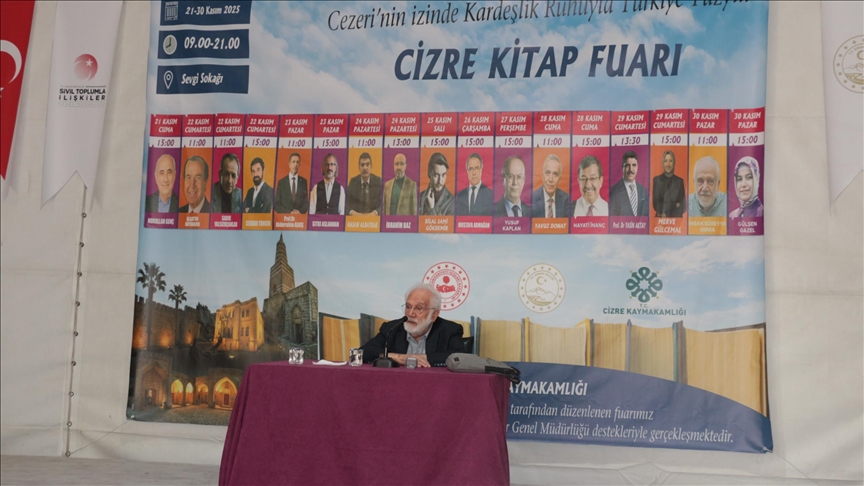 Li Şirnexê "Fuara Pirtûkan a Cizîrê ya di Şopa Cizîrê da bi Ruhê Biratiyê Sedsala Tirkiyeyê" kuta bû