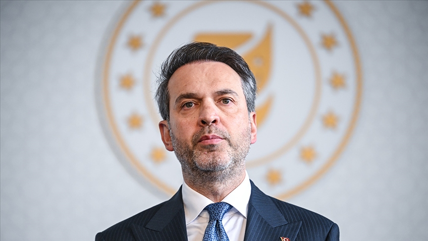 Enerji ve Tabii Kaynaklar Bakanı Bayraktar: Karadeniz'de görev yapacak 6. sondaj gemisi çarşamba günü Mersin'de olacak