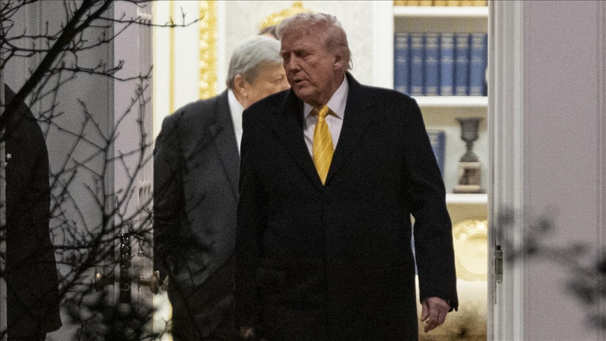 Trump confirme un appel téléphonique avec Maduro, président vénézuélien, dans un contexte de tensions