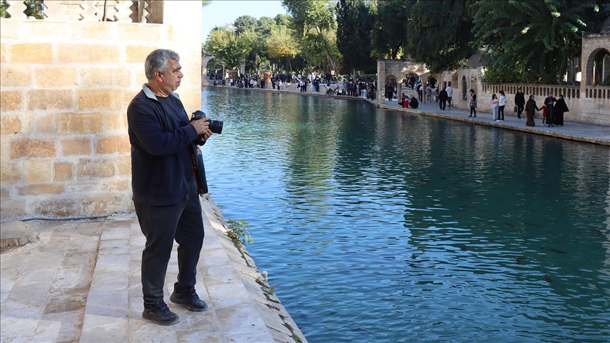 Şanlıurfa'nın güzelliklerini 30 yıldır deklanşöre basarak ölümsüzleştiriyor