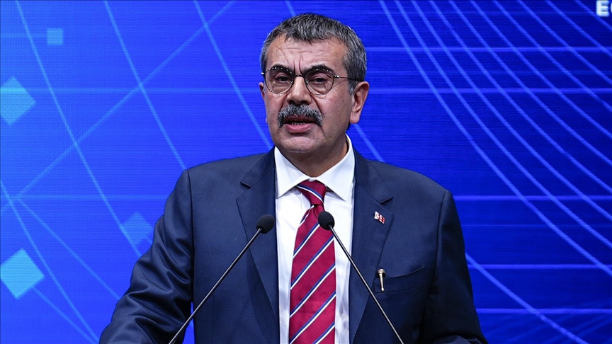 Bakan Tekin: Mesleki ve teknik eğitimdeki öğrencilerin, toplam ortaöğretim öğrencilerine oranı yaklaşık yüzde 40
