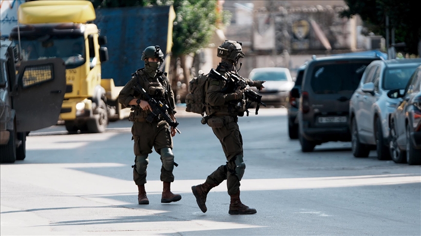 بعد يوم من الانسحاب.. الجيش الإسرائيلي يعيد اقتحام طوباس بالضفة 