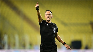 Galatasaray, İspanyol hakem Jose Maria Sanchez Martinez'i UEFA'ya şikayet etti