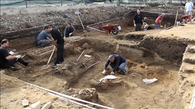 Her yerinden tarih fışkıran Sinop'ta tarihi eserler titizlikle çıkarılıyor