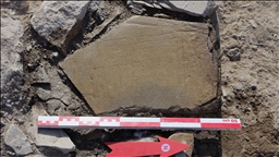 Van'daki Osmanlı kışlasında askerlerin "dokuz taş" oynadığı belirlendi