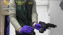 La Policía española desarticula una célula presuntamente relacionada con la “organización terrorista The Base”