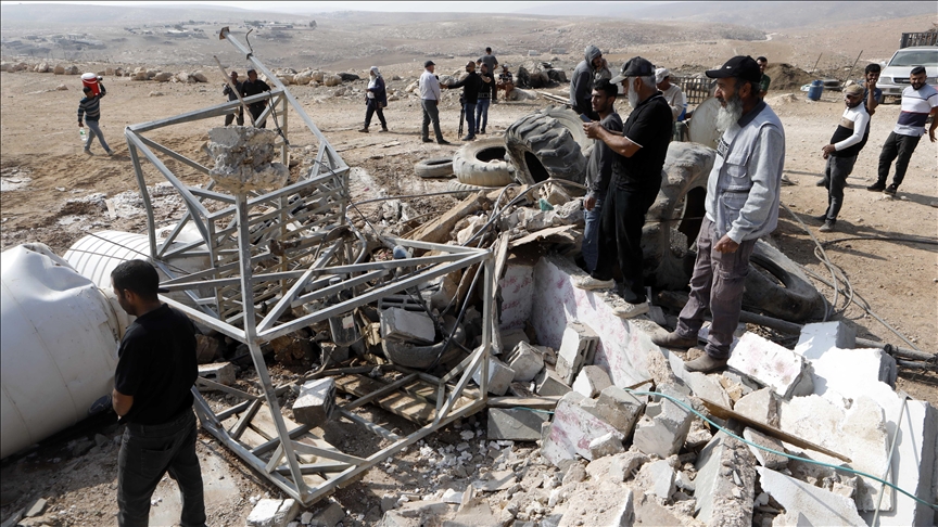 الضفة.. إسرائيل تهدم شقتين سكنيتين غرب بيت لحم