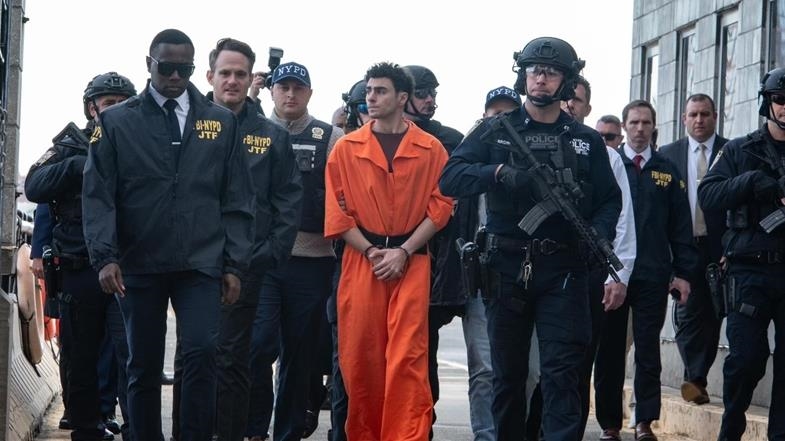 Attorneys for suspected UnitedHealthcare CEO shooter seek to have key evidence excluded