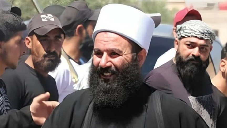 إعلام سوري: مقتل رجل دين بالسويداء بعد اعتقاله من قوات للهجري 