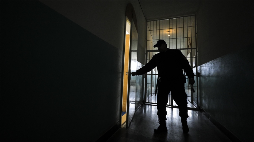 Velika Britanija greškom pustila još 12 zatvorenika, dvojica i dalje na slobodi