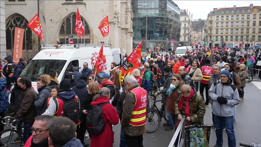  Демонстрации во Франција против владиниот буџет за 2026 година