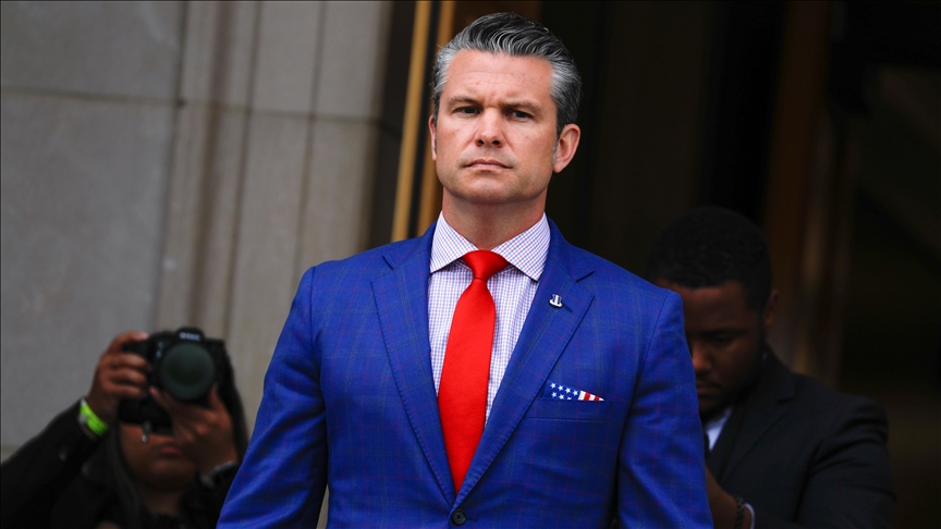 حمایت وزیر دفاع آمریکا از حمله دوم به یک قایق ونزوئلایی