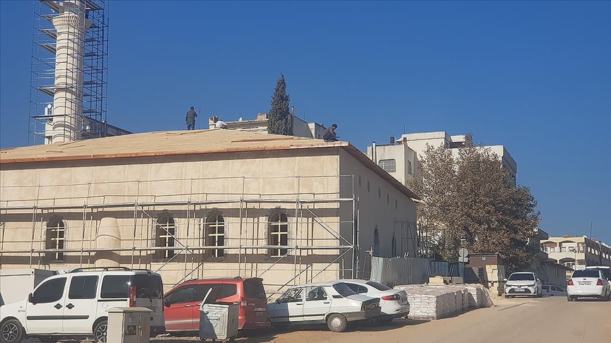 Depremlerde zarar gören 160 yıllık Dervişiye Camisi yeniden yükseliyor