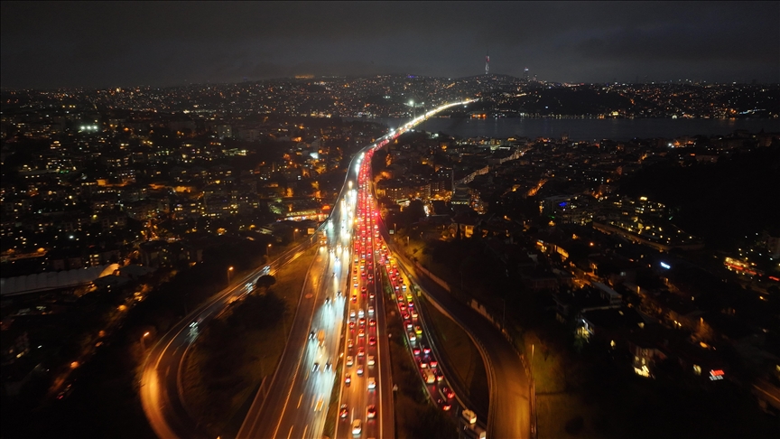 Ura mbi Bosforin filmohet me dron, ofron pamje magjepsëse