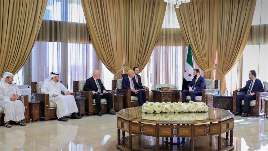 الرئيس السوري يناقش التنقيب عن النفط مع "شيفرون" الأمريكية