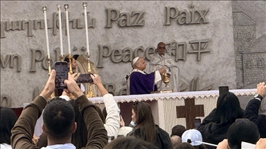 Papa 14. Leo, Beyrut'ta ayin düzenledi