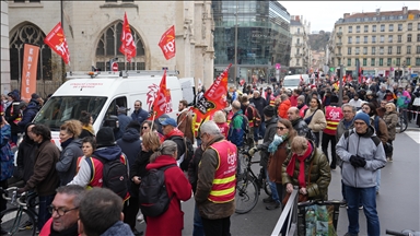  Демонстрации во Франција против владиниот буџет за 2026 година