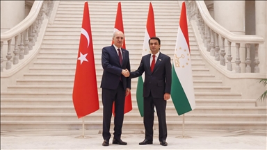 دیدار کورتولموش با رئیس مجلس ملی تاجیکستان