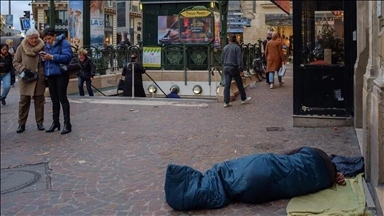 Paris : trois sans-abri retrouvés morts en quelques jours, deux enquêtes ouvertes