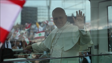 البابا بختام زيارة لبنان: لتتوقف الأعمال العدائية 