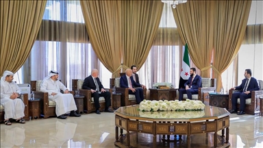 الرئيس السوري يناقش التنقيب عن النفط مع "شيفرون" الأمريكية