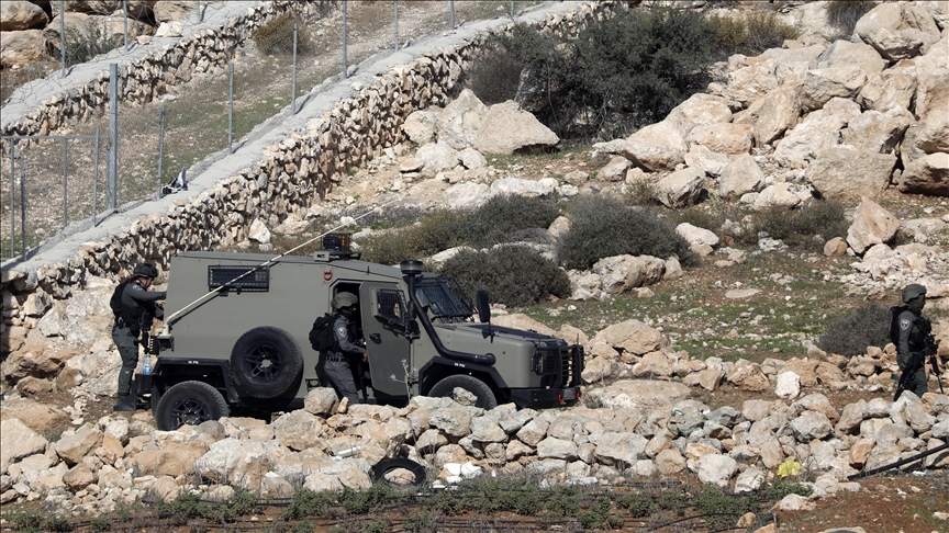 2 Palestinians injured in Israeli army assault in northern West Bank