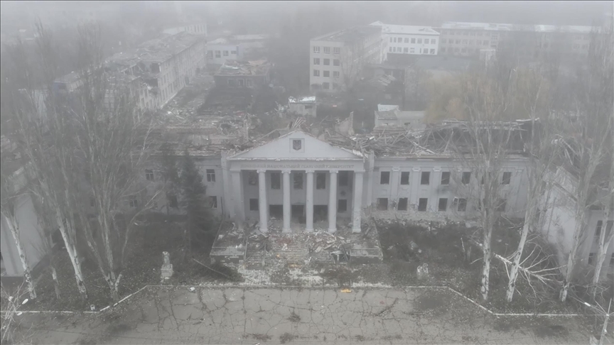 Ukraine rejects reports of Pokrovsk’s fall, says troops hold northern districts amid heavy fighting